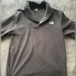 The North Face Q-Snap Fleece